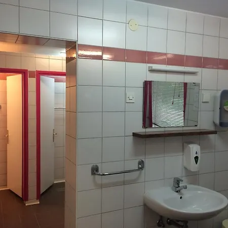 Simple Vodmat Hostel