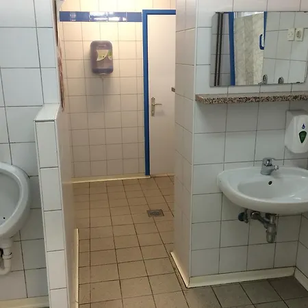 Simple Vodmat Hostel Ljubljana